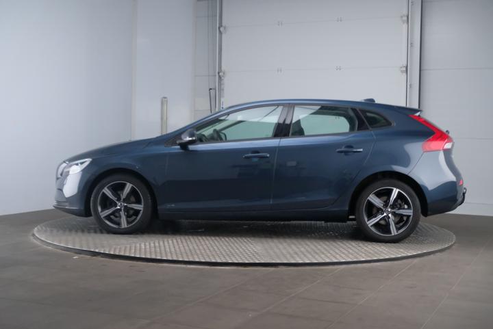 Photo 2 VIN: YV1MV7431H2374015 - VOLVO V40 