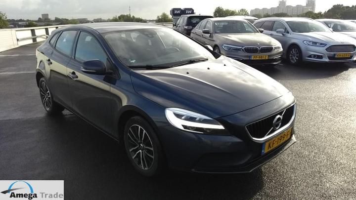 Photo 2 VIN: YV1MV7431H2377450 - VOLVO V40 