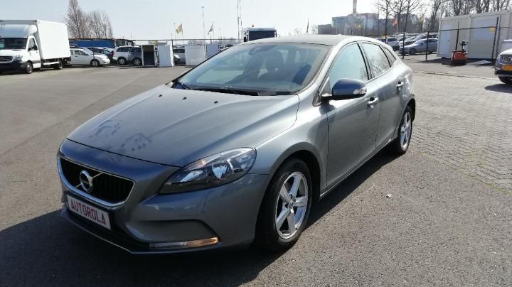 Photo 0 VIN: YV1MV7431H2383856 - VOLVO V40 HATCHBACK 