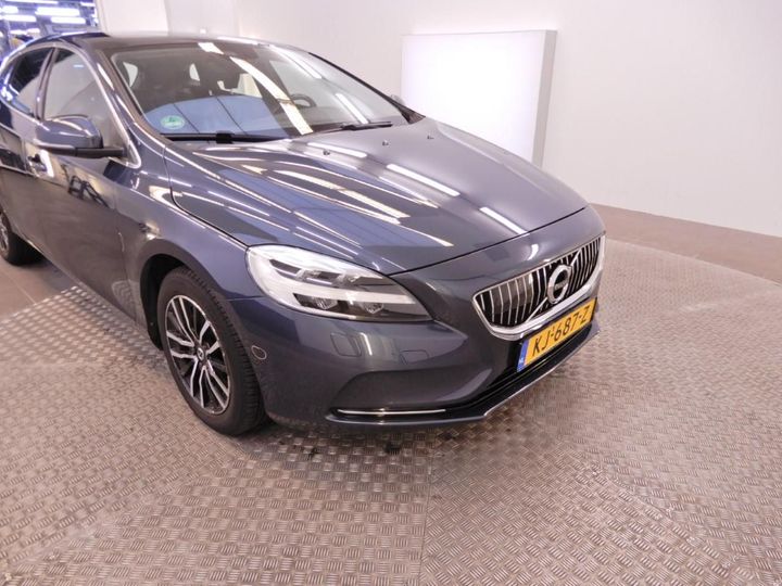 Photo 27 VIN: YV1MV7431H2389252 - VOLVO V40 