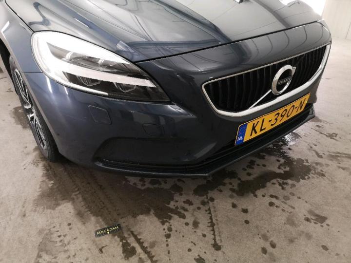 Photo 31 VIN: YV1MV7431H2391927 - VOLVO V40 