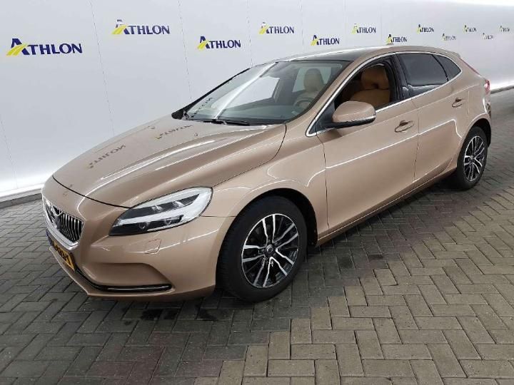 Photo 0 VIN: YV1MV7431H2392083 - VOLVO V40 