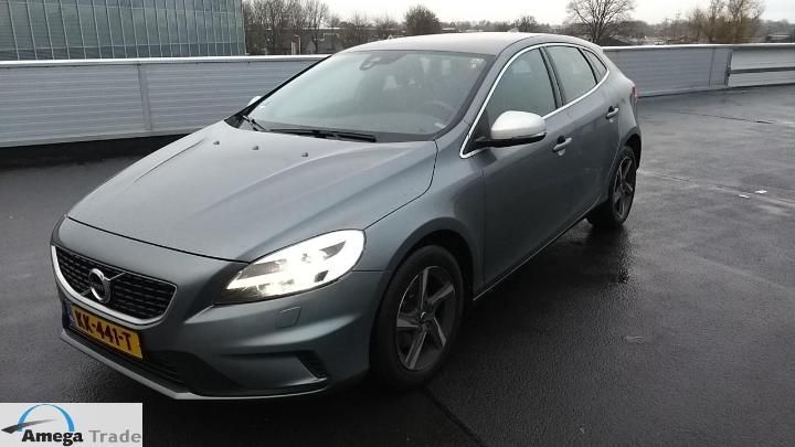 Photo 1 VIN: YV1MV7431H2393234 - VOLVO V40 