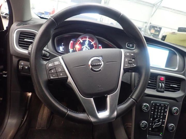 Photo 11 VIN: YV1MV7431H2395490 - VOLVO V40 