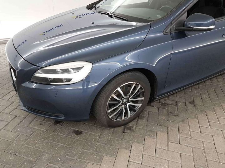 Photo 21 VIN: YV1MV7431H2397669 - VOLVO V40 