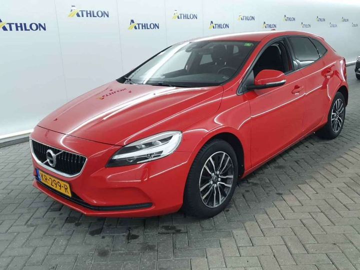 Photo 2 VIN: YV1MV7431H2399498 - VOLVO V40 