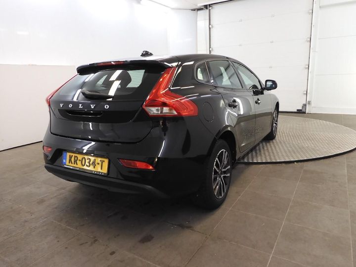 Photo 2 VIN: YV1MV7431H2402147 - VOLVO V40 