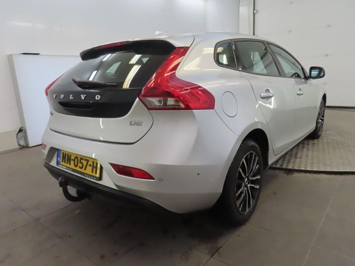 Photo 2 VIN: YV1MV7431H2402849 - VOLVO V40 