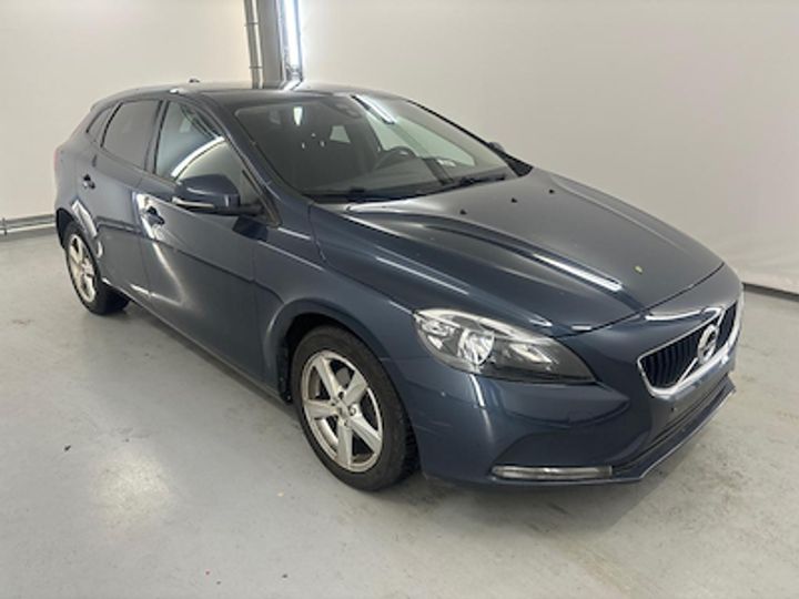 Photo 1 VIN: YV1MV7431H2403134 - VOLVO V40 DIESEL - 2016 