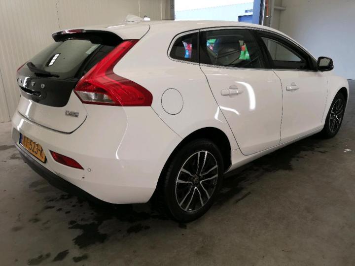 Photo 2 VIN: YV1MV7480H2392504 - VOLVO V40 