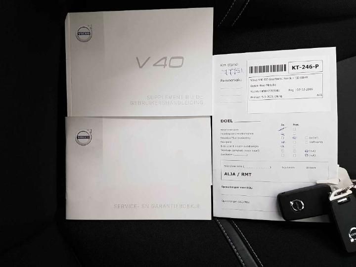 Photo 18 VIN: YV1MV7480H2399900 - VOLVO V40 