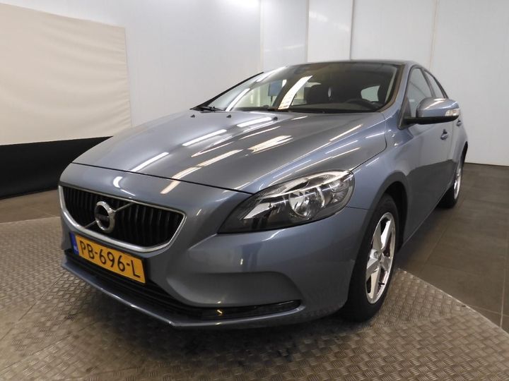 Photo 1 VIN: YV1MV7480J2446098 - VOLVO V40 