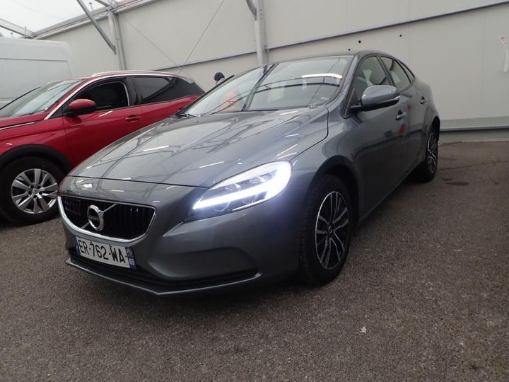 Photo 1 VIN: YV1MV7480J2450415 - VOLVO V40 