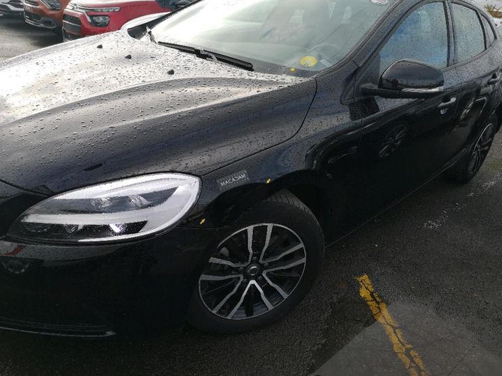 Photo 33 VIN: YV1MV7480J2452094 - VOLVO V40 