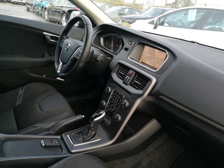 Photo 5 VIN: YV1MV7480J2452094 - VOLVO V40 