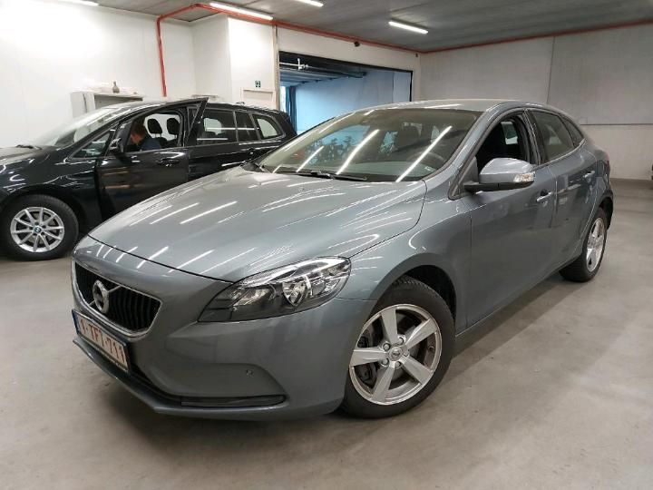 Photo 0 VIN: YV1MV7480J2473880 - VOLVO V40 