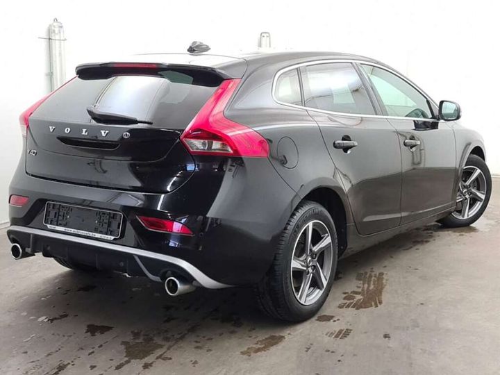 Photo 2 VIN: YV1MV7480J2482650 - VOLVO V40 