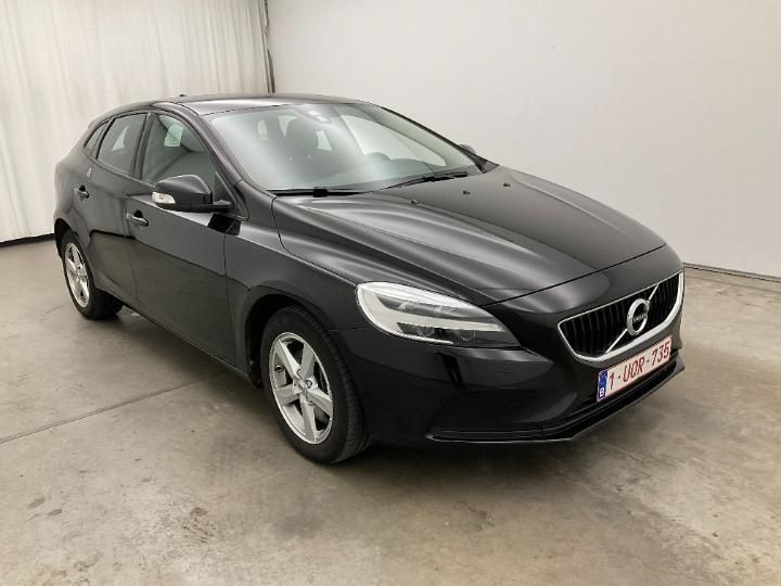 Photo 3 VIN: YV1MV7480J2504761 - VOLVO V40 HATCHBACK 