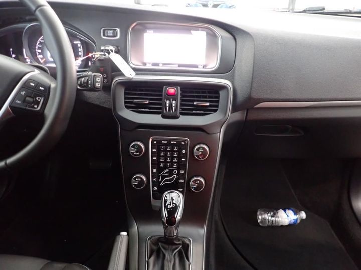 Photo 8 VIN: YV1MV7480J2511365 - VOLVO V40 