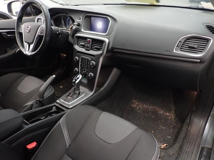 Photo 5 VIN: YV1MV7480J2511390 - VOLVO V40 