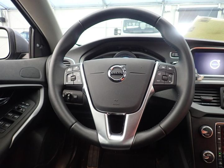 Photo 9 VIN: YV1MV7480J2511390 - VOLVO V40 