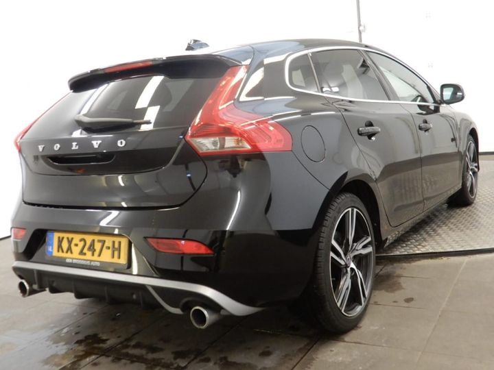 Photo 2 VIN: YV1MV7481H2406872 - VOLVO V40 