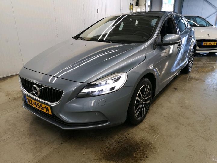 Photo 1 VIN: YV1MV7481H2407557 - VOLVO V40 