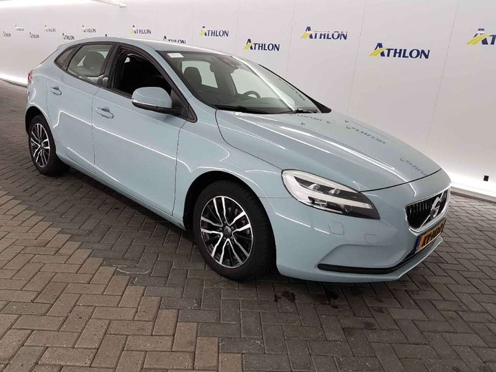 Photo 2 VIN: YV1MV7481H2407880 - VOLVO V40 