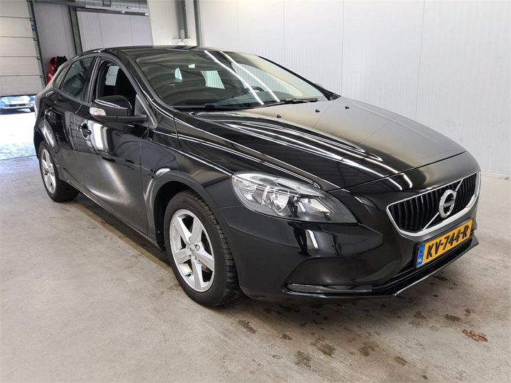 Photo 2 VIN: YV1MV7481H2407977 - VOLVO V40 