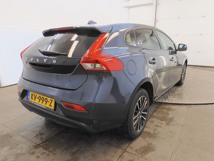 Photo 2 VIN: YV1MV7481H2410495 - VOLVO V40 