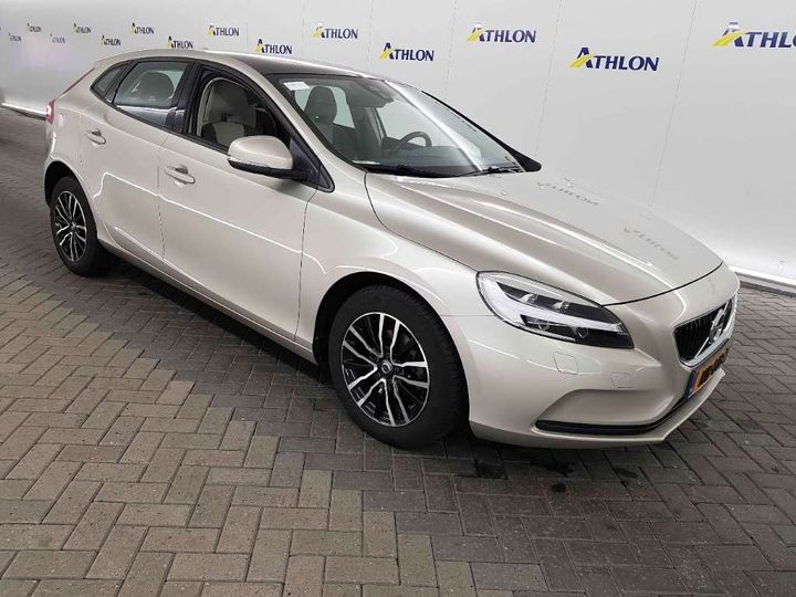 Photo 1 VIN: YV1MV7481H2413667 - VOLVO V40 