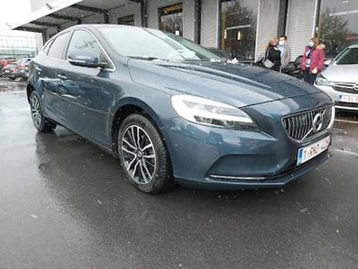 Photo 2 VIN: YV1MV7481H2418627 - VOLVO V40 DIESEL - 2016 