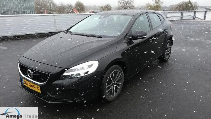 Photo 1 VIN: YV1MV7481H2418944 - VOLVO V40 