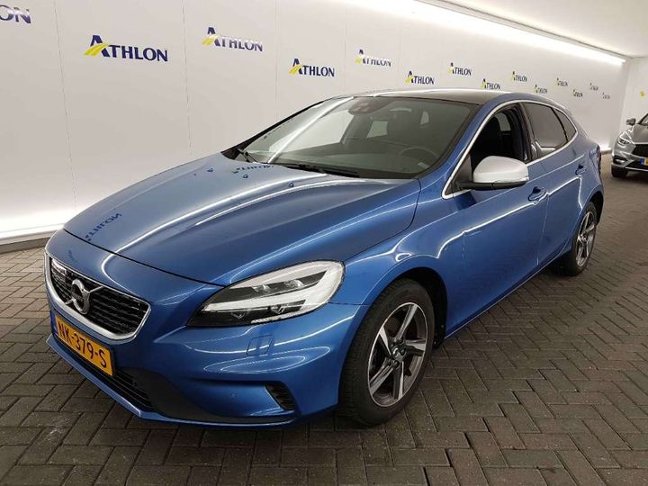 Photo 1 VIN: YV1MV7481H2423818 - VOLVO V40 