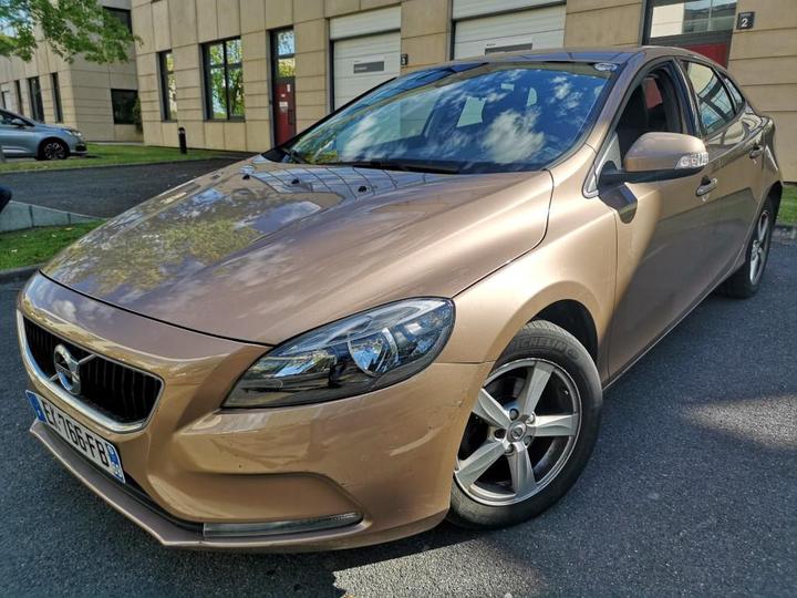 Photo 1 VIN: YV1MV7481H2425822 - VOLVO V40 