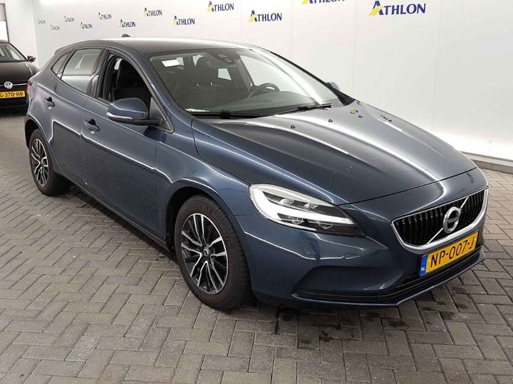 Photo 2 VIN: YV1MV7481H2430815 - VOLVO V40 