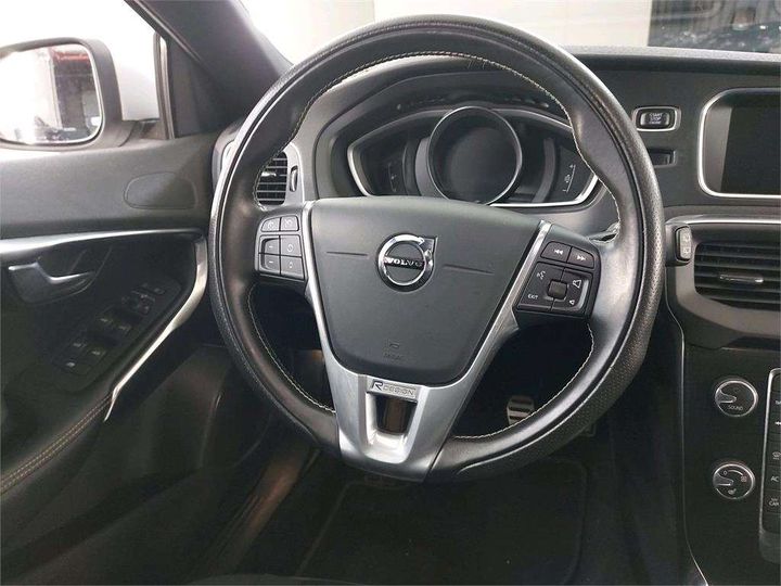 Photo 3 VIN: YV1MV7481H2435464 - VOLVO V40 