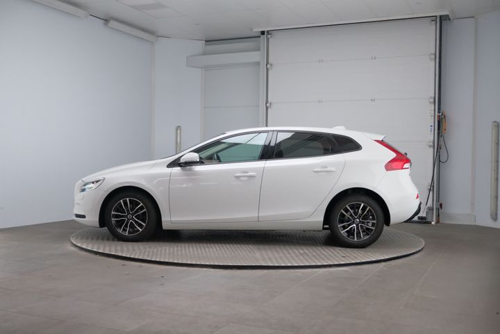 Photo 2 VIN: YV1MV7481H2438605 - VOLVO V40 