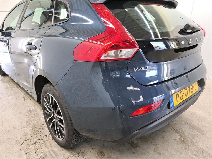 Photo 33 VIN: YV1MV7481J2450911 - VOLVO V40 