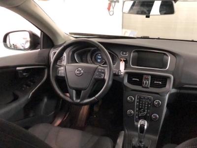 Photo 9 VIN: YV1MV7481J2454319 - VOLVO V40 DIESEL - 2016 