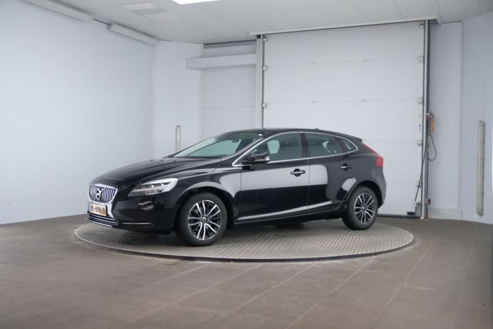 Photo 1 VIN: YV1MV7481J2456890 - VOLVO V40 