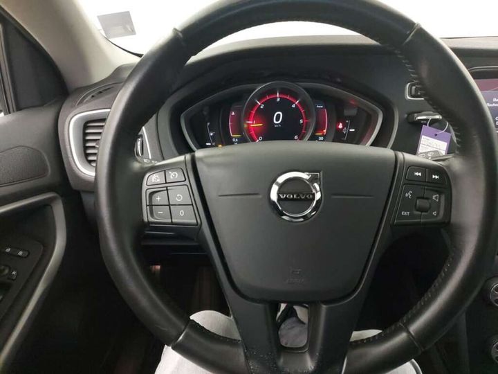 Photo 11 VIN: YV1MV7481J2463739 - VOLVO V40 