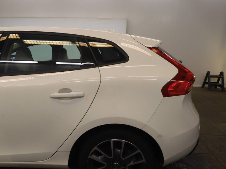 Photo 29 VIN: YV1MV7481J2464539 - VOLVO V40 