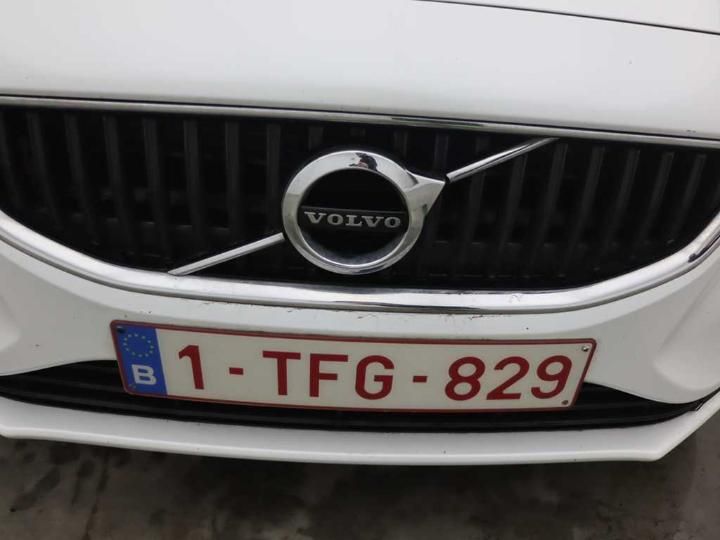 Photo 5 VIN: YV1MV7481J2473689 - VOLVO V40 FL&#3916 