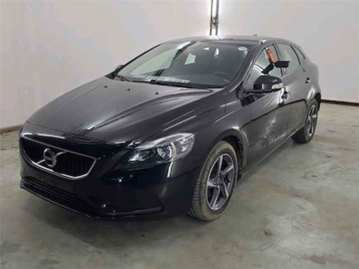 Photo 1 VIN: YV1MV7481J2476998 - VOLVO V40 DIESEL - 2016 