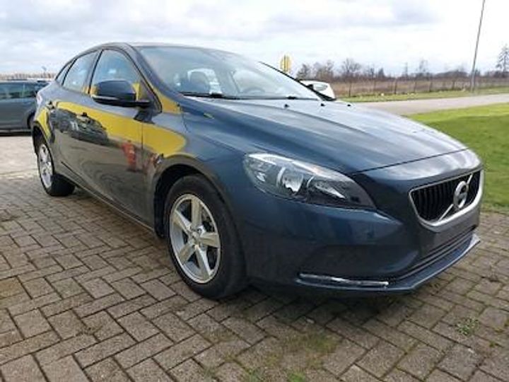 Photo 2 VIN: YV1MV7481J2495700 - VOLVO V40 DIESEL - 2016 