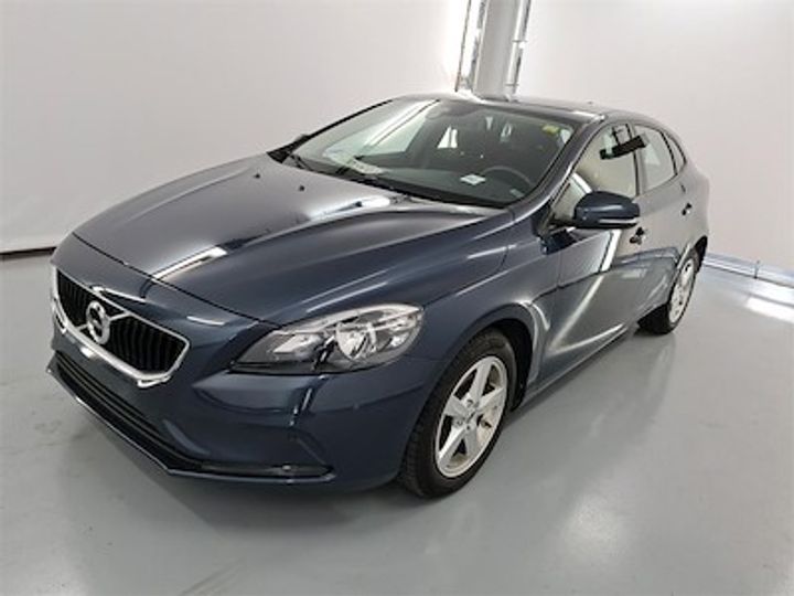 Photo 1 VIN: YV1MV7481J2497031 - VOLVO V40 DIESEL - 2016 