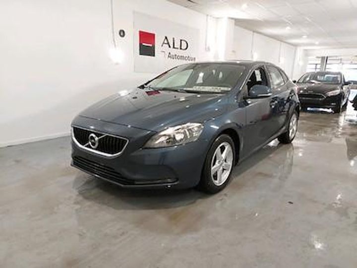 Photo 1 VIN: YV1MV7481J2497090 - VOLVO V40 DIESEL - 2016 