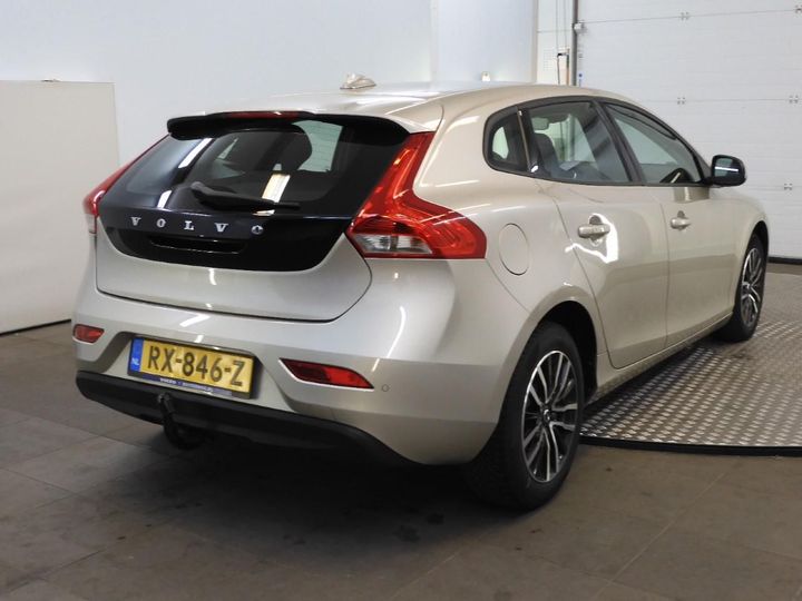 Photo 2 VIN: YV1MV7481J2504198 - VOLVO V40 