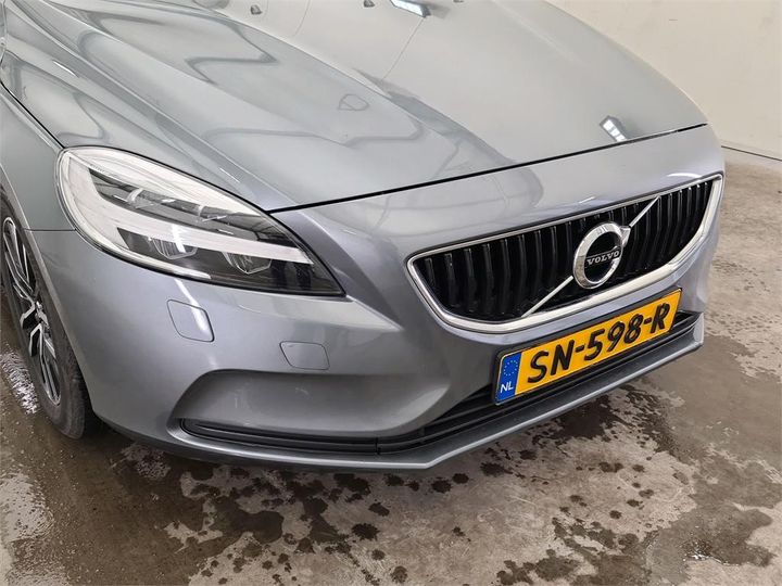 Photo 33 VIN: YV1MV7481J2509073 - VOLVO V40 